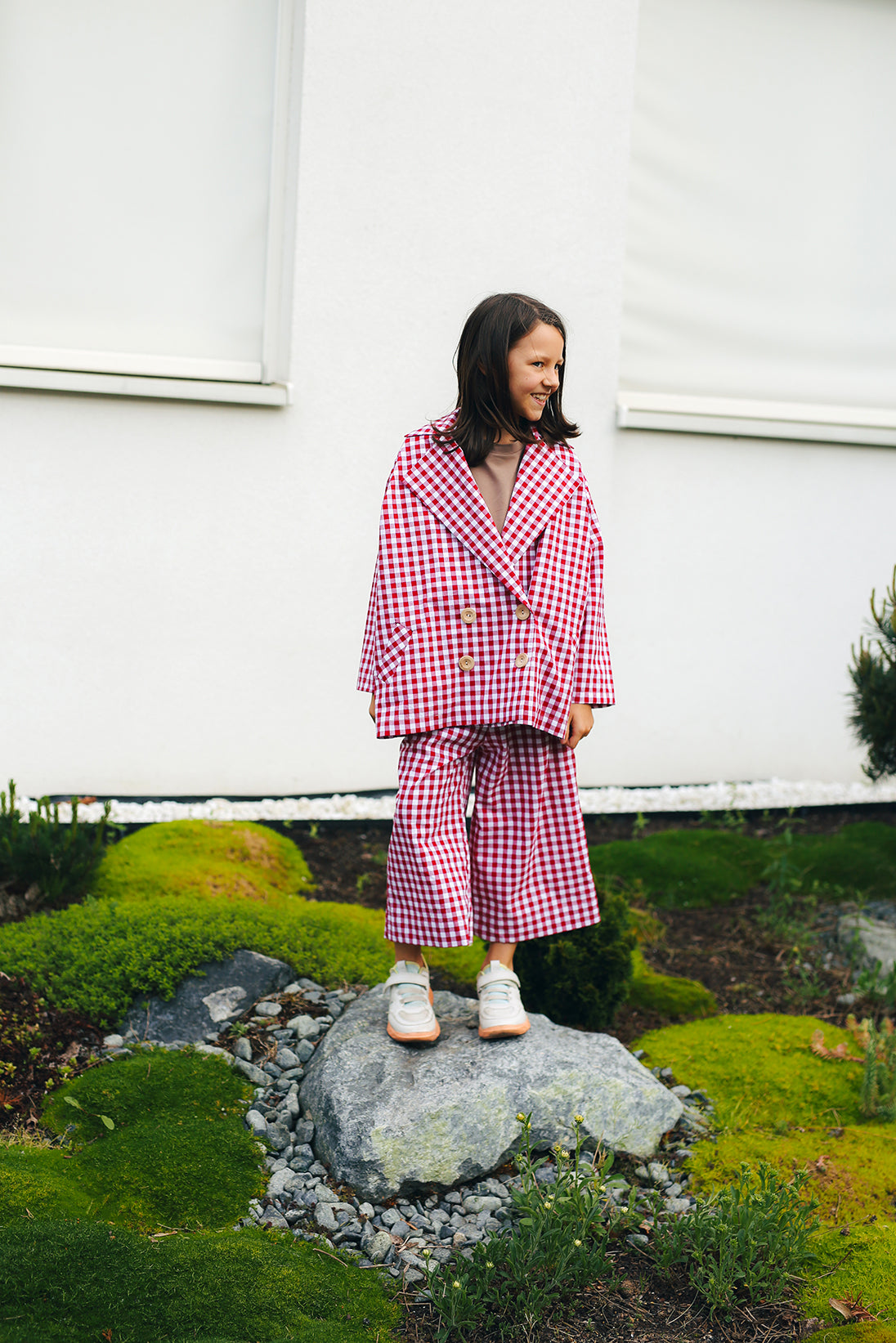 kuloty w malinowo-białą kratkę