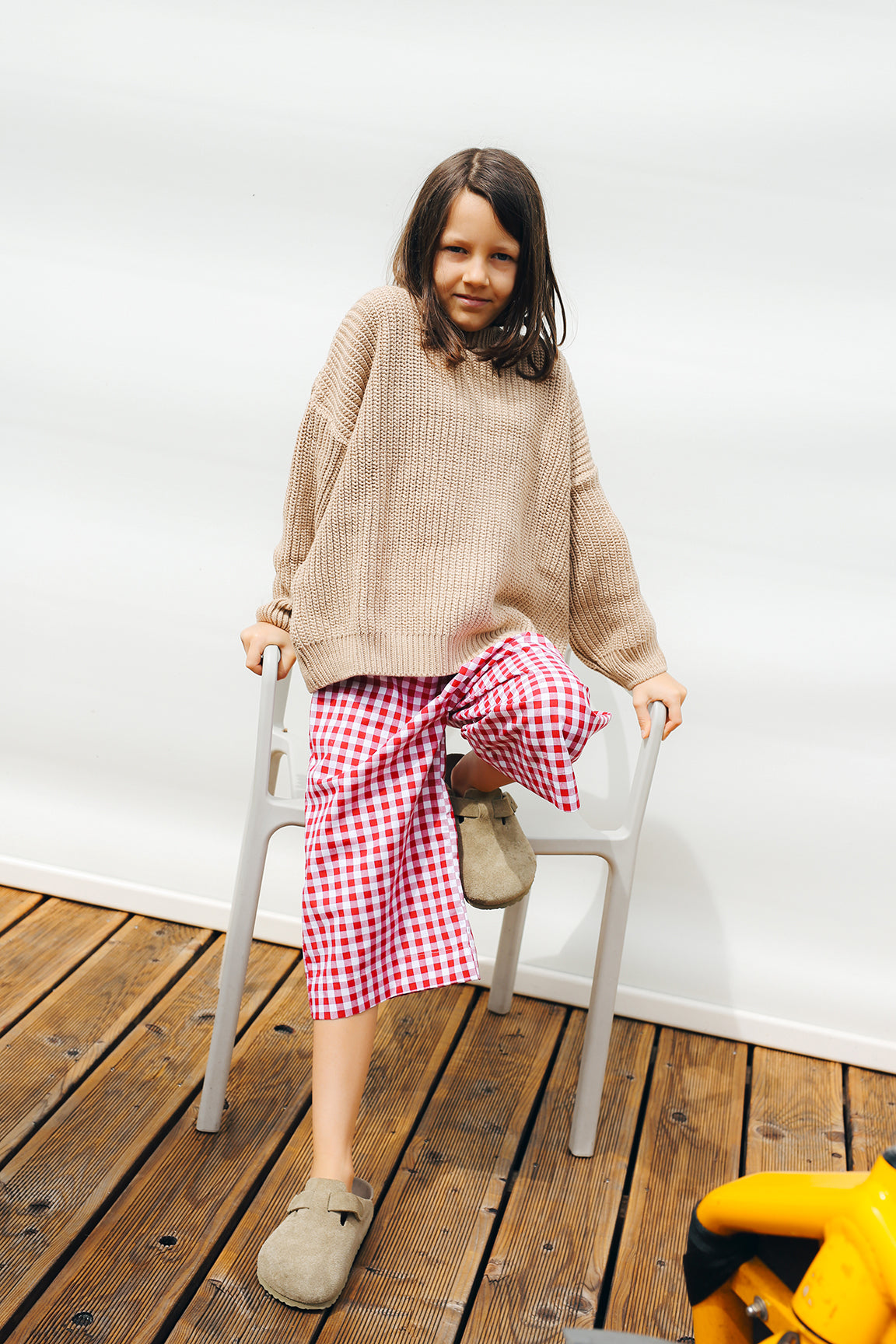 kuloty w malinowo-białą kratkę