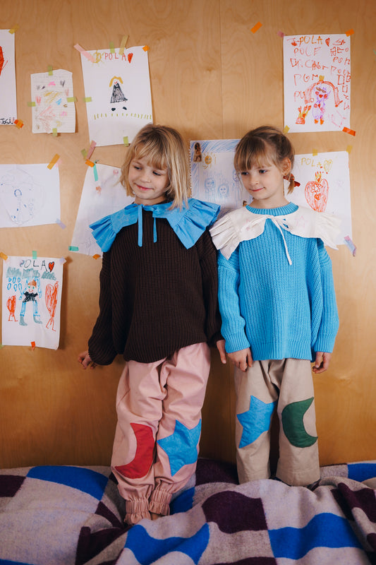 ecru kołnierzyk z falbanką z haftem