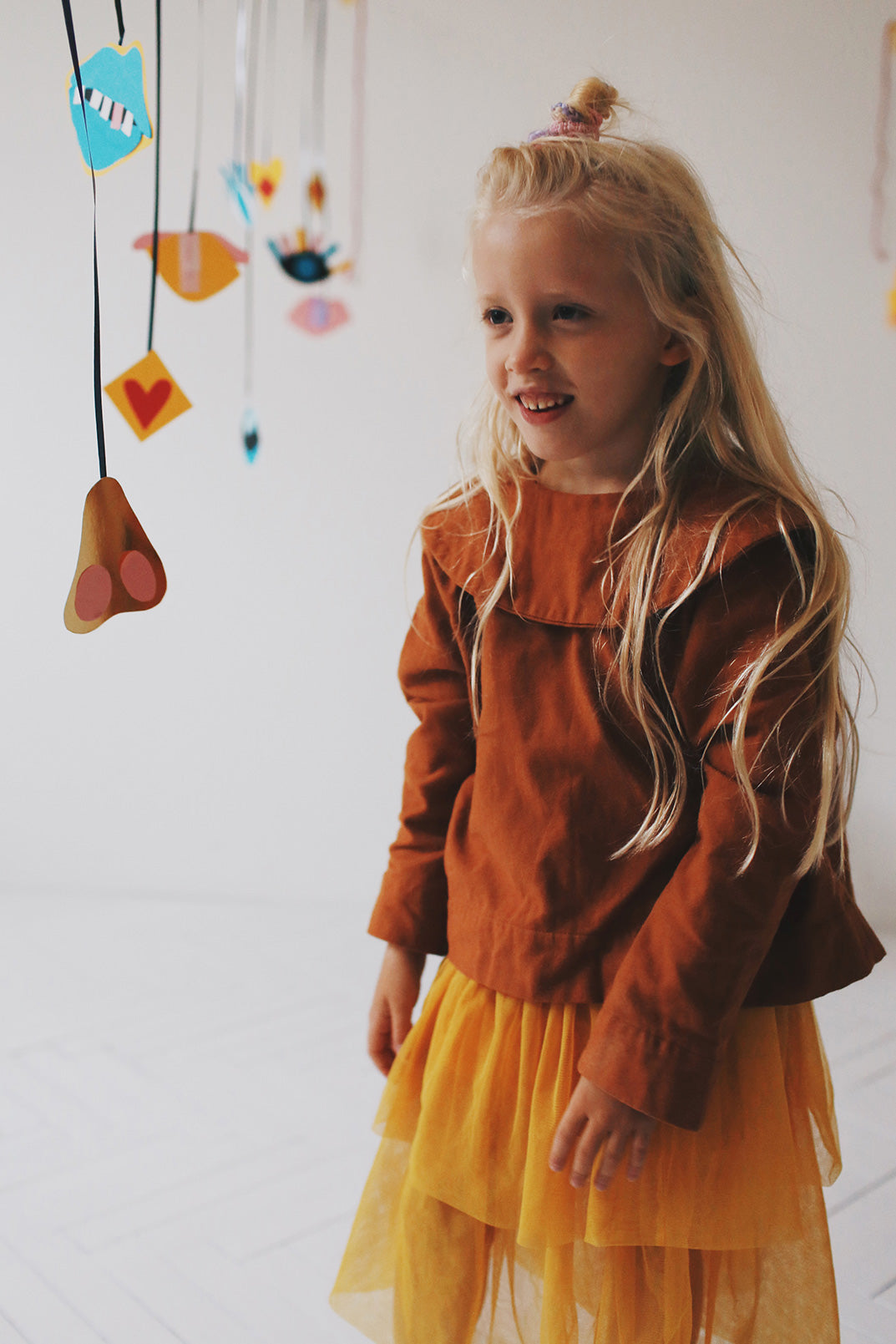 żółta tiulowa spódniczka