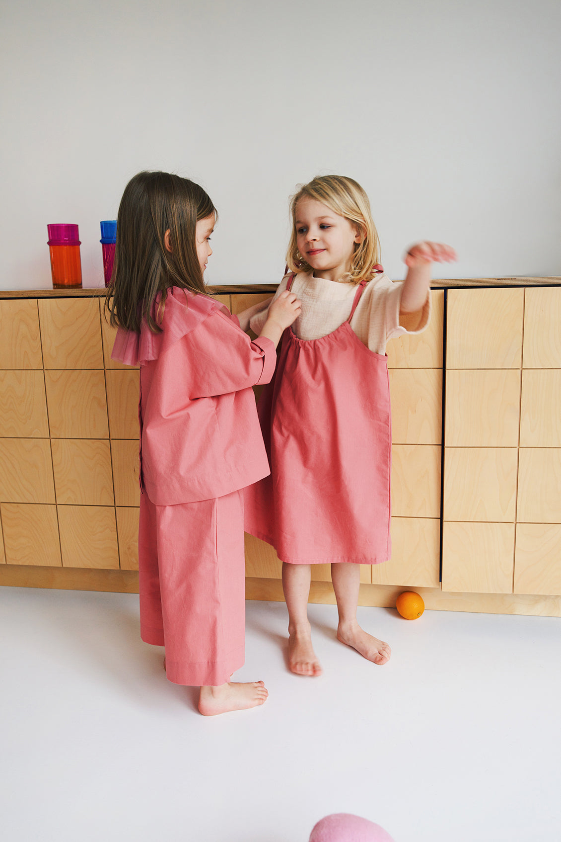 spódniczka/ sukienka na ramiączkach w żółto-białe paski