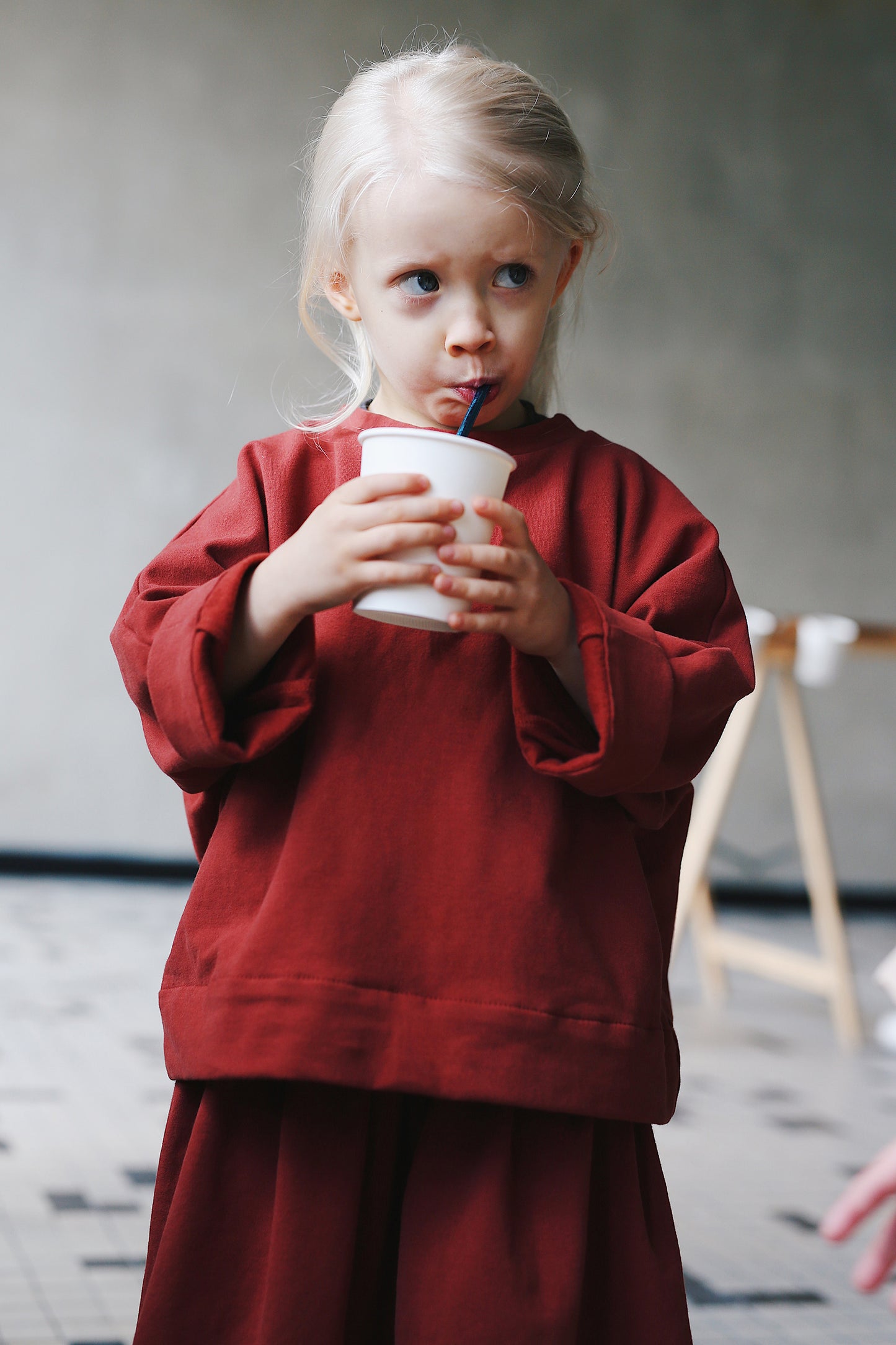 bluza w kolorze rdzy