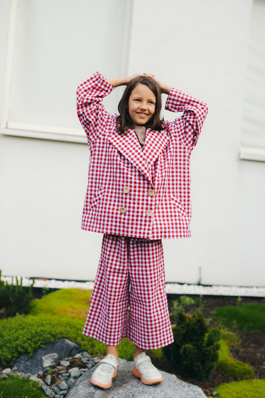 kuloty w malinowo-białą kratkę