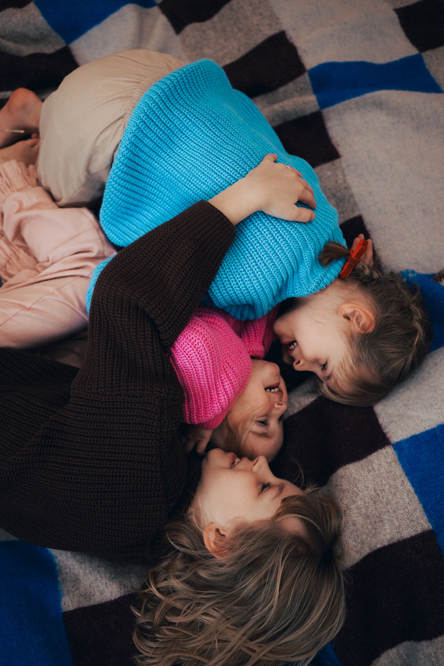 czekoladowy sweterek